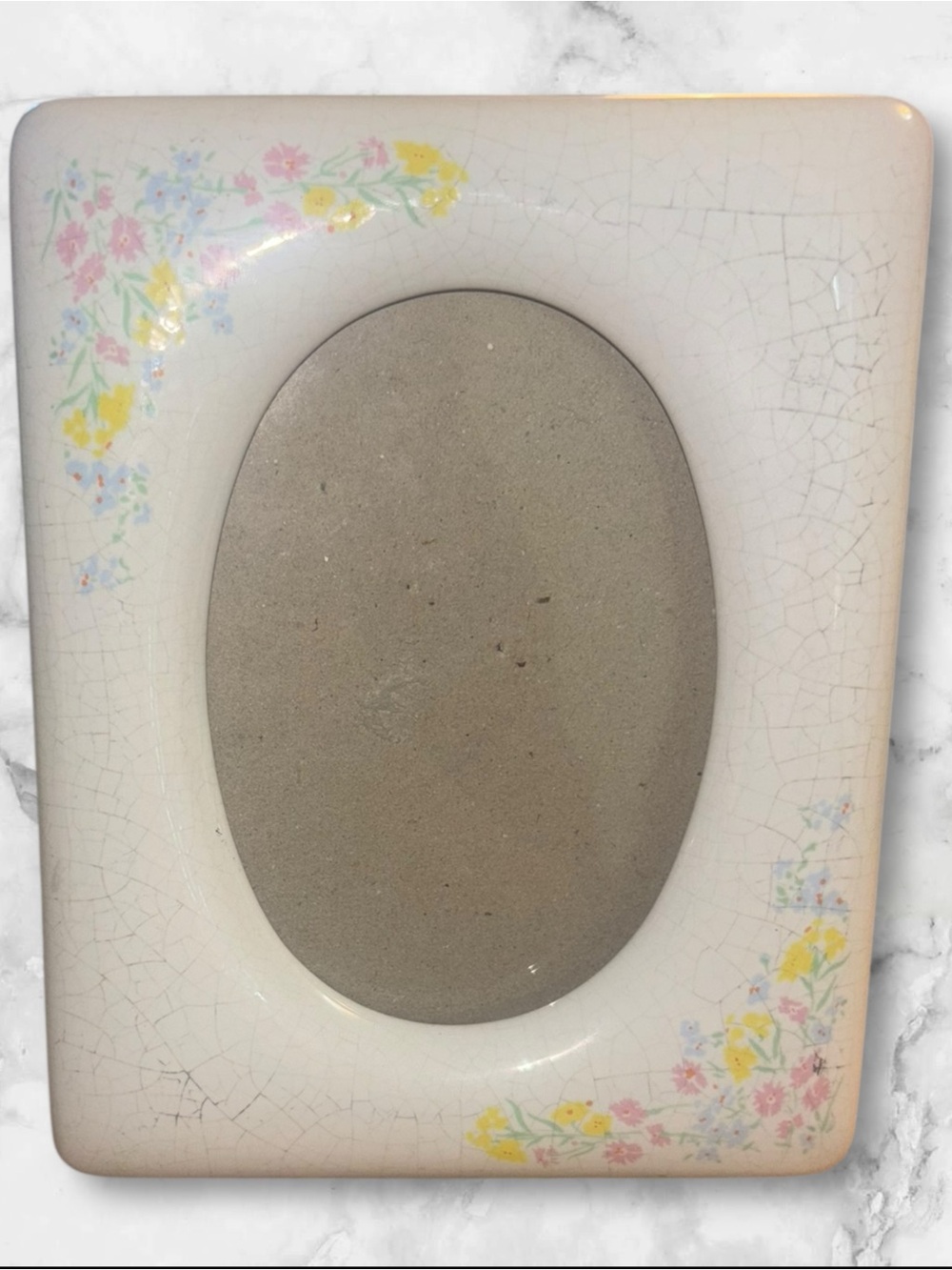 Vintage Floral Ceramic Oval Photo Frame - Cream
